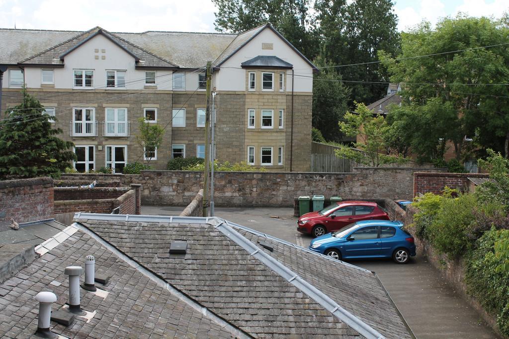 Townhouse Apartments Ayr Exteriör bild